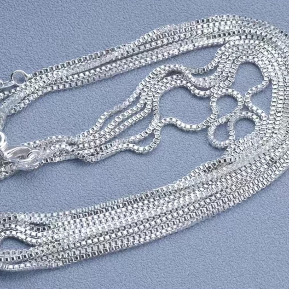 ✨30” Box Chain Necklace - Silver with lobster clasp: JUST IN!!